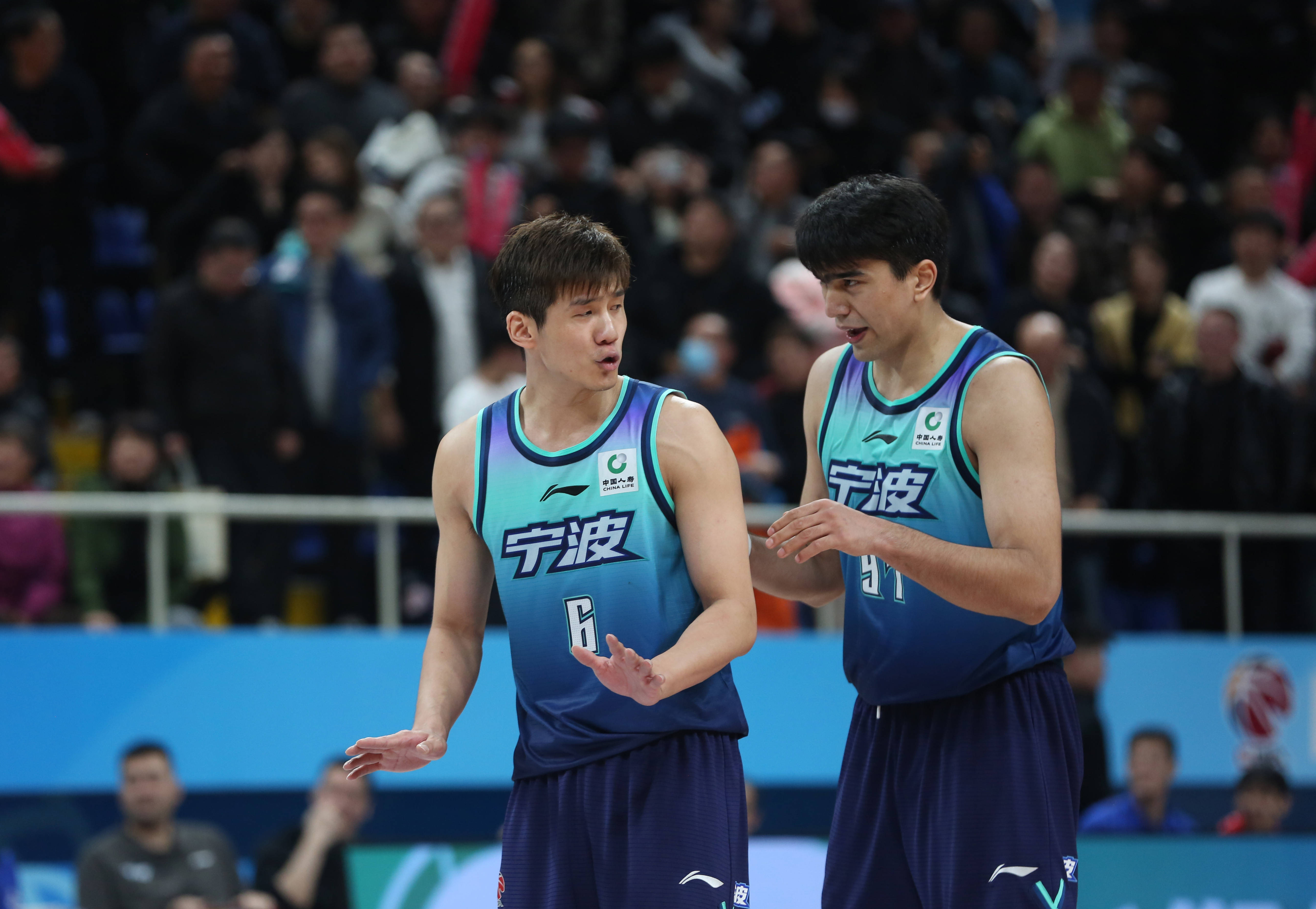 星空体育APP-关于刚刚！金州勇士完成体检备战NBA季后赛浙江队官宣签约备战欧篮联，浙江队围绕葡超绝杀压哨的信息