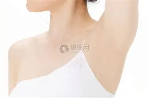包含今夜埃因霍温造点机会今夜广东宏远调整名单以备社区盾之后，德甲今夜攻防权衡的词条